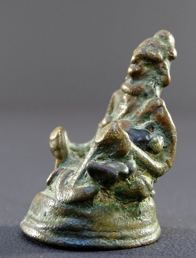 India, 18th-early 19th century, Rare Set of Three Bronze Miniature Statues.