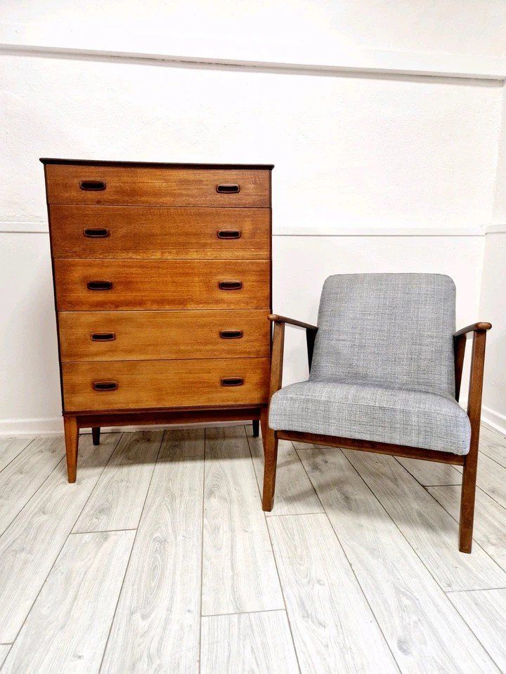 Mid-Century Style Teak Lounge Chair