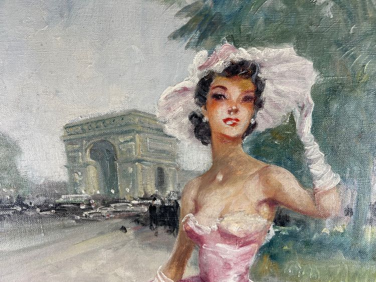 Eugène LELIÈPVRE (1908-2013) - Elegante Frau in rosafarbenem Kleid vor dem Arc de Triomphe, Paris