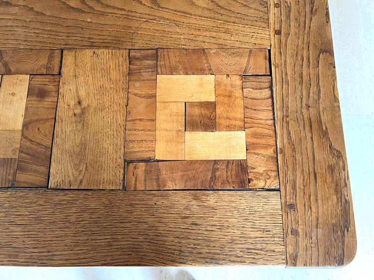 Table de style Louis XV en bois massif avec marqueterie - Extensible avec rallonges