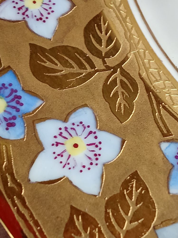 Alte Schüssel / Teller für Mignardises Porzellan Limoges Frankreich Dartigeas