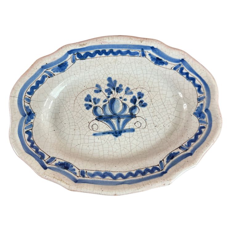 Ancien Plat en Faïence – Décor Bleu Corbeille Fleurie – 19ᵉ siècle