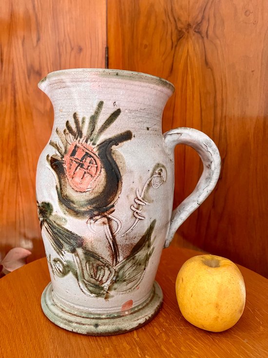 THIRY ALBERT (1932-2009). Grand pichet en faience émaillée.
