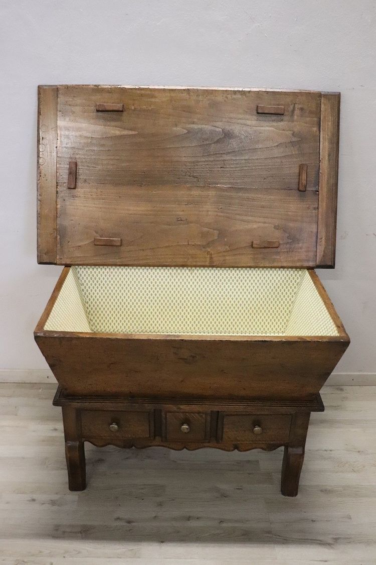 Buffet Italien Ancien 19ème Siècle En Peuplier
