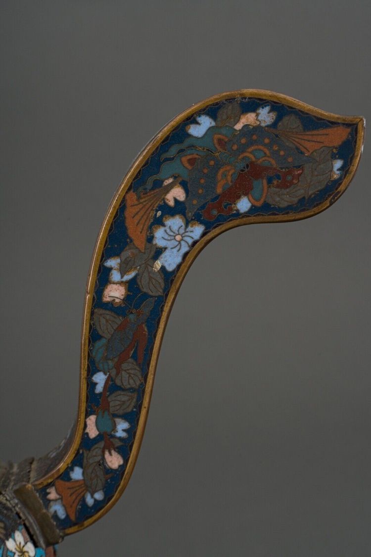 Copper incense burner in Japan with cloisonné enamel decoration, 19th century