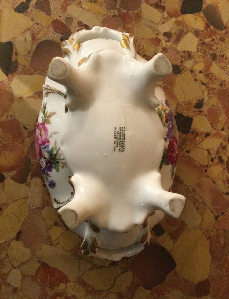 Small Small Porcelain Soup Tureen, Louis XV, early 20th century