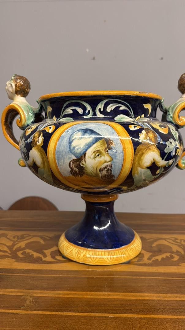 Majolica centerpiece with mask handles '800 Naples size 32x40