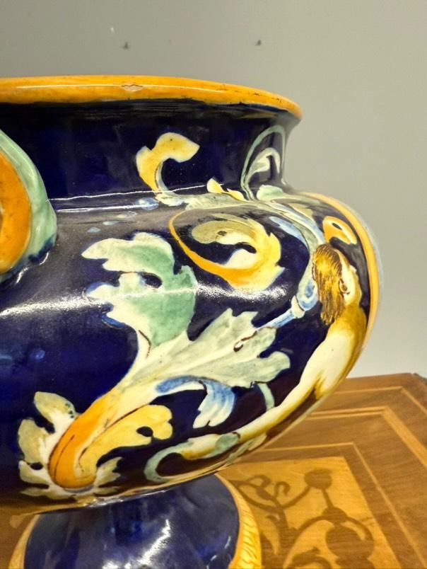Majolica centerpiece with mask handles '800 Naples size 32x40