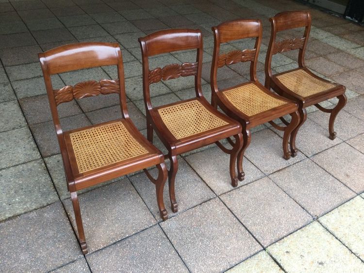 Quatre Chaises De Style Restauration
