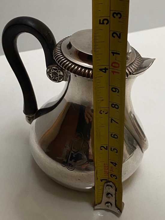 VASSOIO DA CAFFÈ IN ARGENTO MASSICCIO