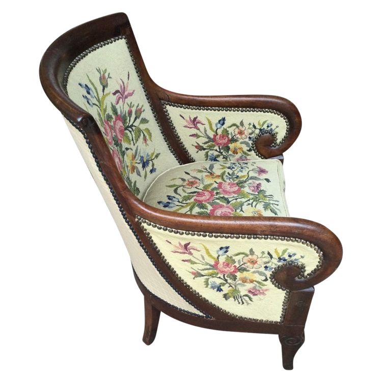 A Restoration Period "Gondola" Back Bergère In Mahogany