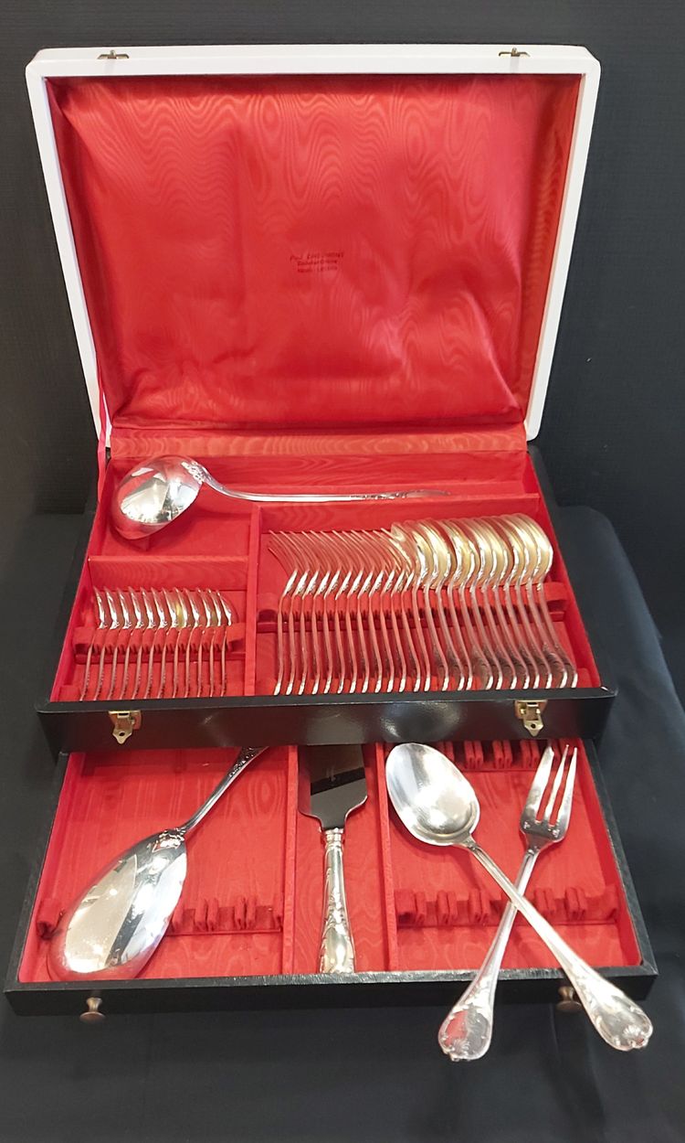 Christofle Marly 104-piece cutlery set