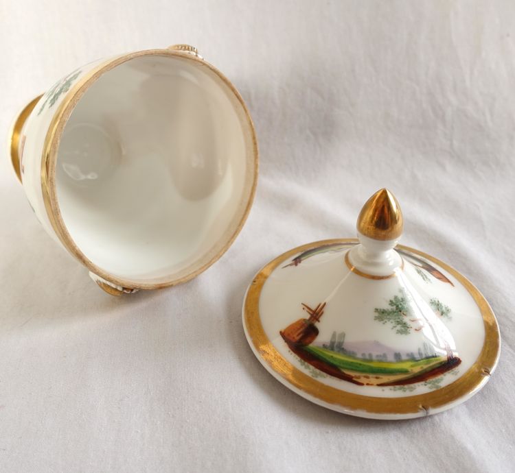 Empire coffee service in Paris porcelain gilded with fine gold & Italian landscapes - circa 1820