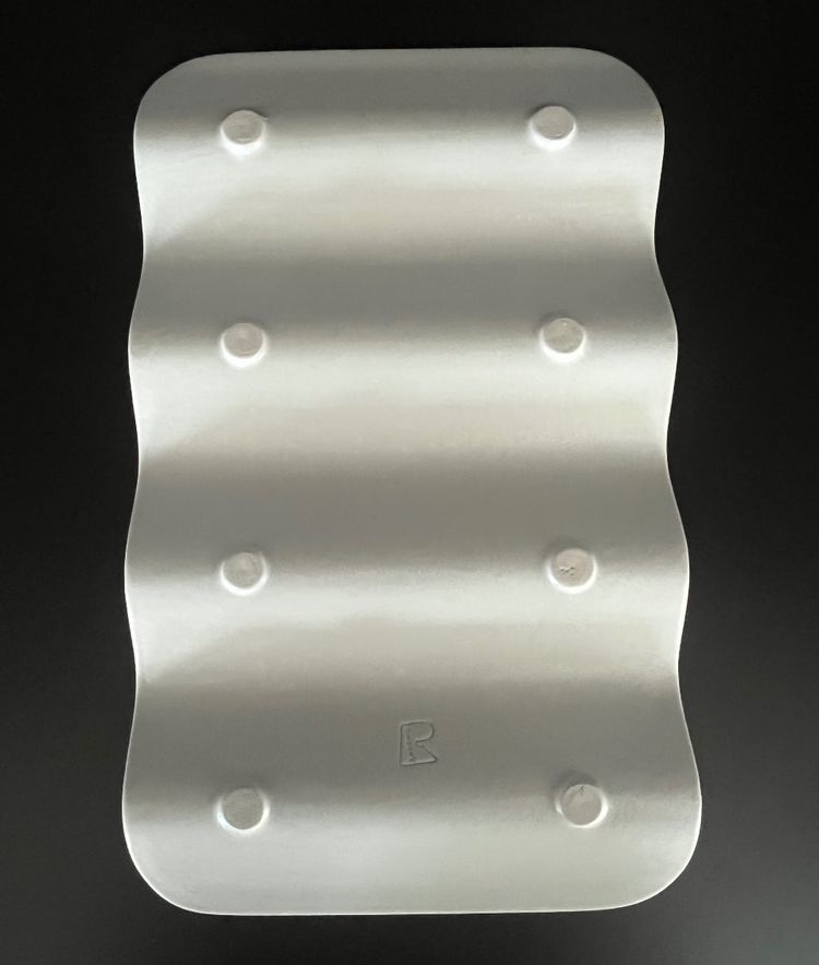 Pocket emptier, Onda model tray by Makio Hasuike for Revelli, Italy 1970s