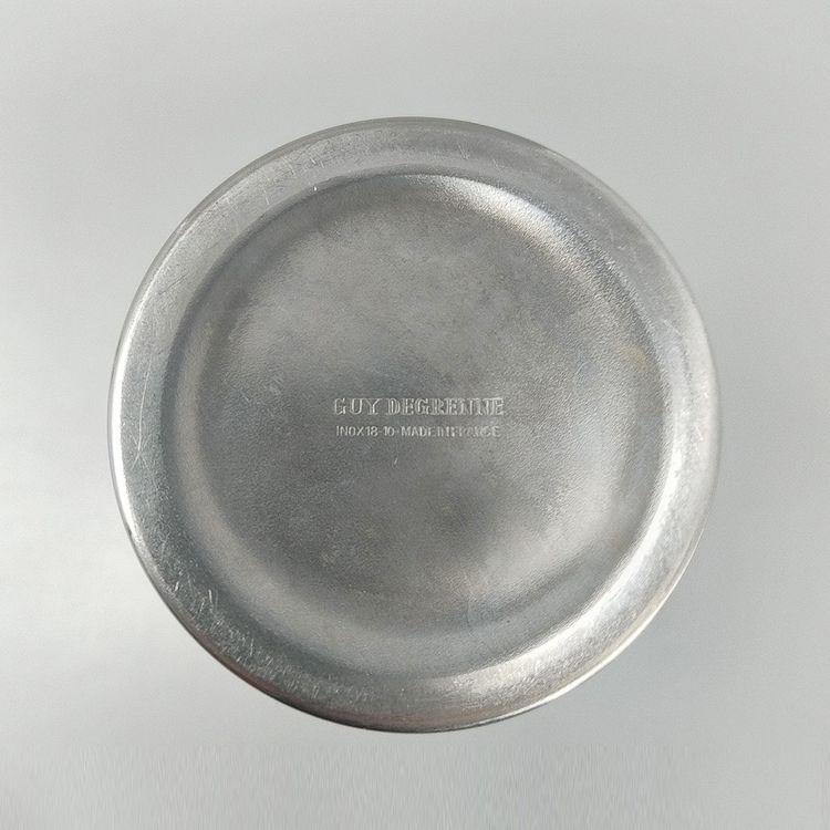 Shaker per cocktail sorprendente degli anni '70 di Guy Degrenne in acciaio inossidabile. Prodotto in Francia