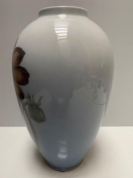 COPENHAGEN VASE CIRCA 1930-40