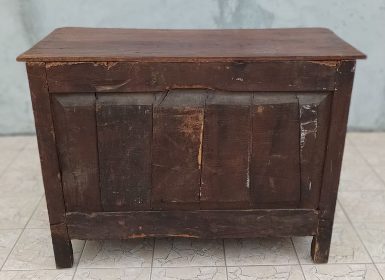 Louis XV-Sideboard aus Kirschholz, 18. Jahrhundert