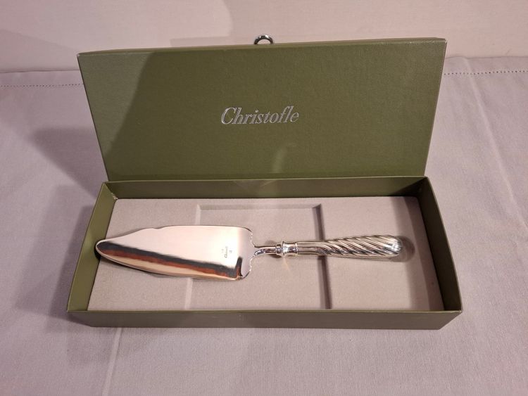 Christofle silver-plated cake server.
