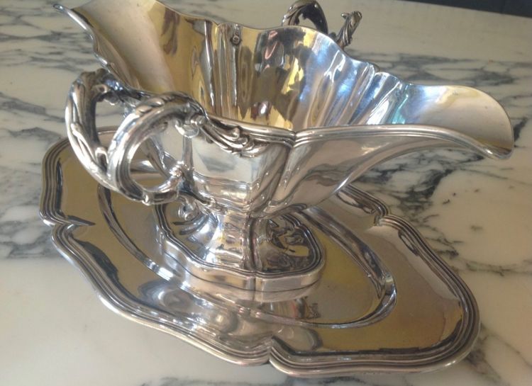 Saucière En Argent Massif De Forme Navette De Style Louis XV 