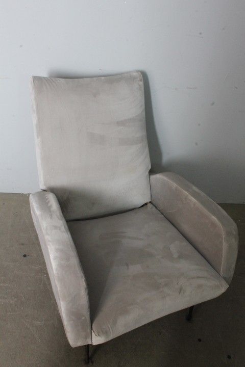 Mid Century 50s armchair “Gigi Radice” grey colour. Iron legs