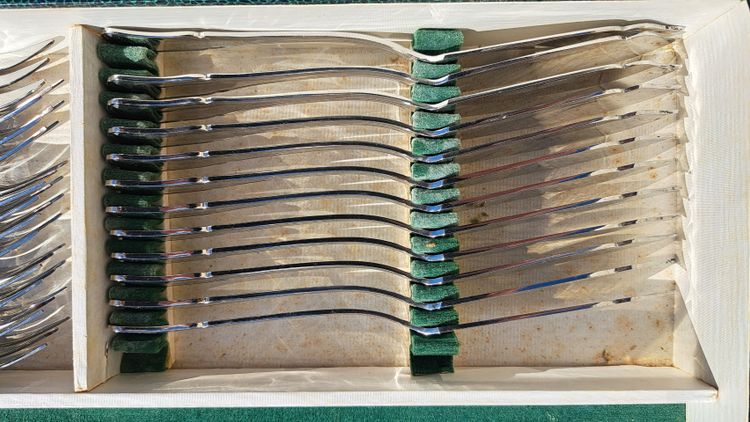Antique 100-piece monogram cutlery set (18.8) France Inox