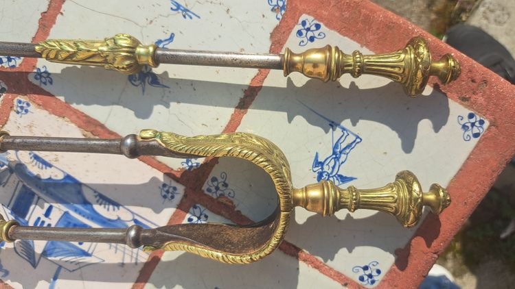 Set da camino in bronzo e ferro del XIX secolo