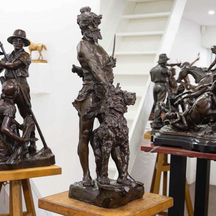 Scultura - Il cacciatore gallico, Marcel Debut (1865-1933) - Bronzo