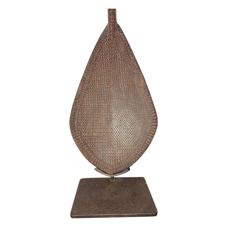 Ceremonial paddle from the RA'IVAVAE Islands before 1846