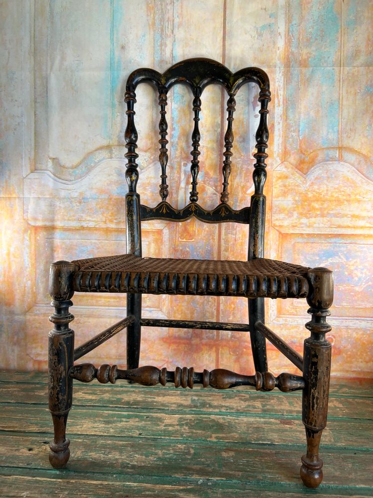 Sedia per bambini Napoleone III in legno annerito e intreccio di vimini – fine del XIX secolo