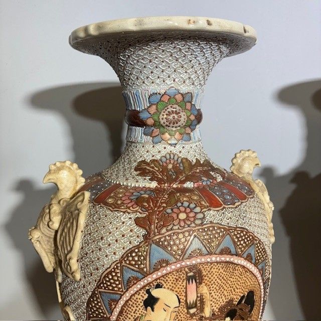 Antique Japanese Satsuma Ceramic Vases early 1900s Paintings . H 78 La 44
