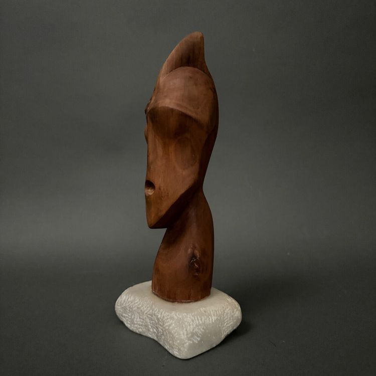 Portrait of a warrior in carved wood by Calin Hentea XXth 1995