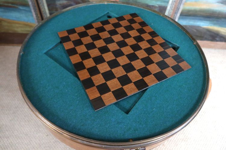 Table à jeux en loupe des années 1940