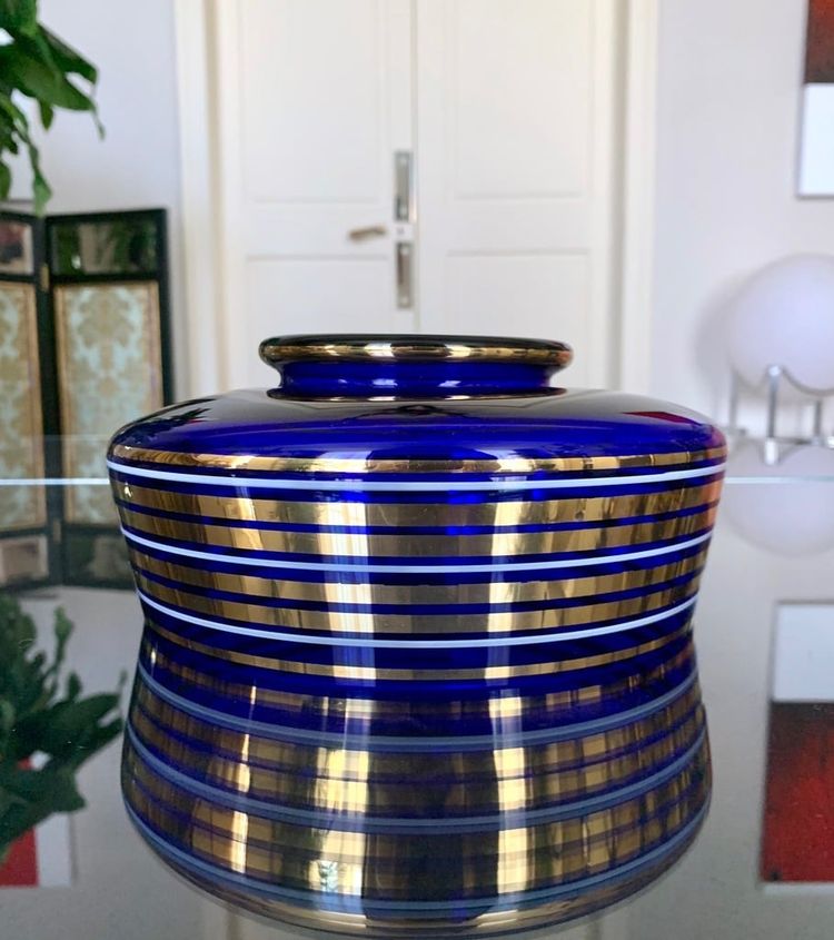 Decorative Bowl in Ultramarine Blue and Fine Gold Glass - Vintage