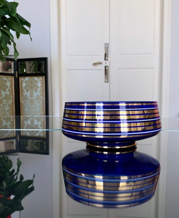 Decorative Bowl in Ultramarine Blue and Fine Gold Glass - Vintage