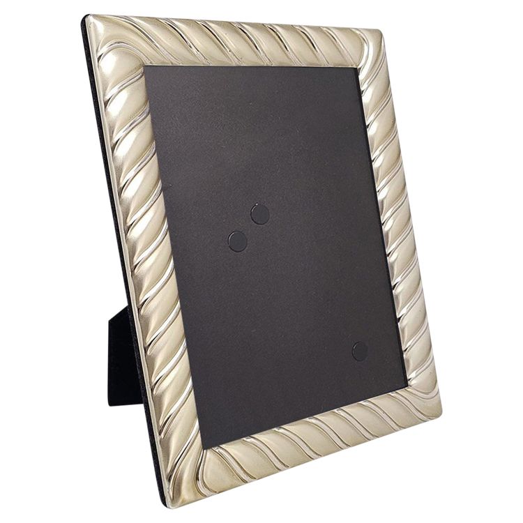 1970s Gorgeous Photo Frame in Silver Plated with Glass. Made in Italy