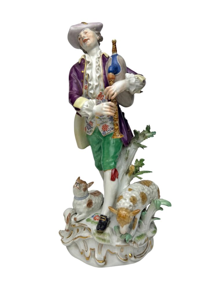 Meissen - Porcelain figure of a shepherd with bagpipes