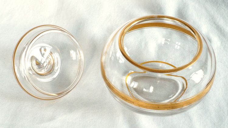 Zuccheriera Napoleone III in cristallo Baccarat impreziosita da oro fino - fine XIX secolo