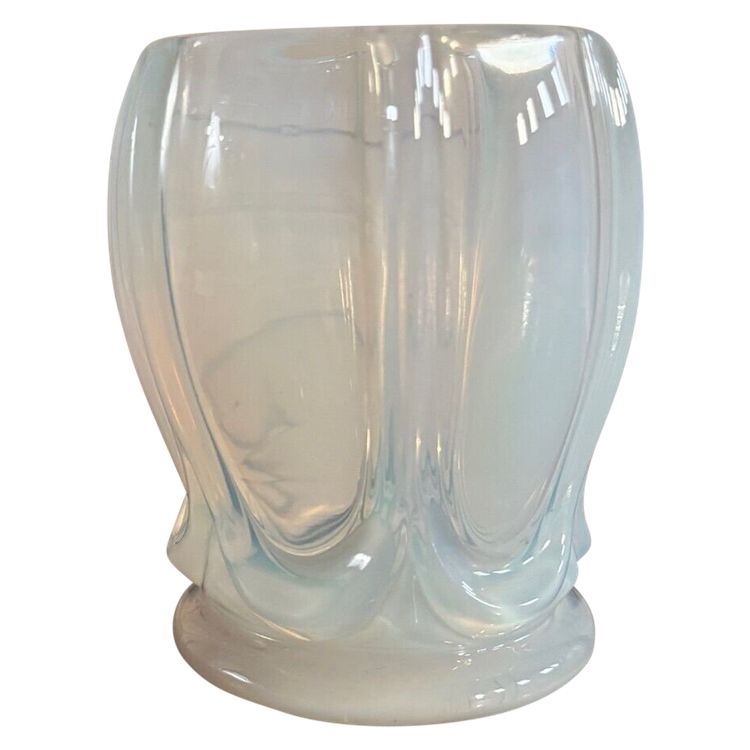 Opalescent vase Verlys 1900 Art Nouveau