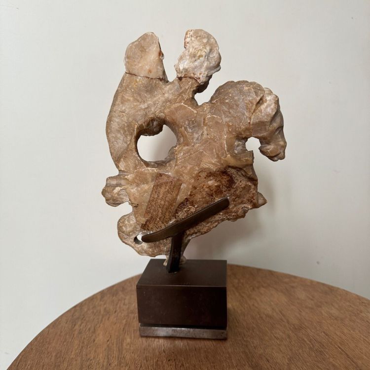 Scultura in alabastro di San Giorgio che uccide il drago, XVII secolo