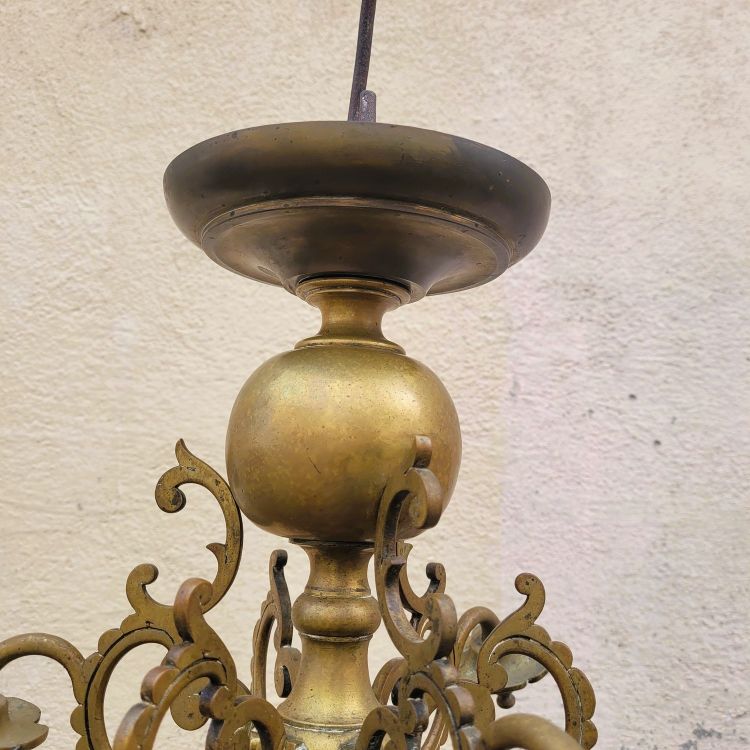 Lampadario in bronzo "olandese", inizio XX secolo