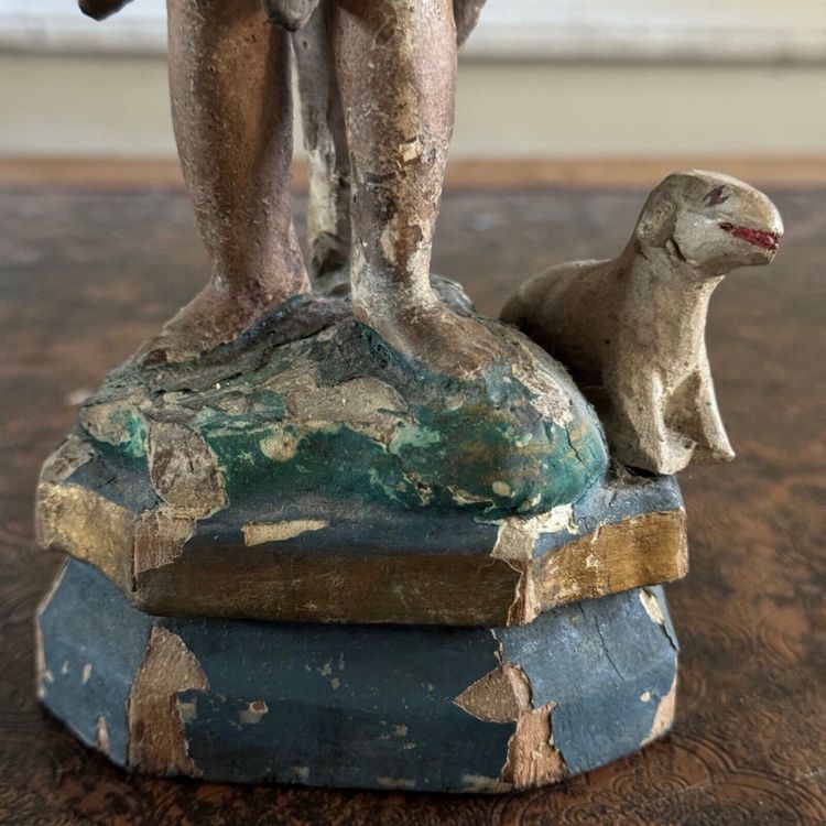 Statuette représentant un sujet religieux XVIIIe bois polychrome