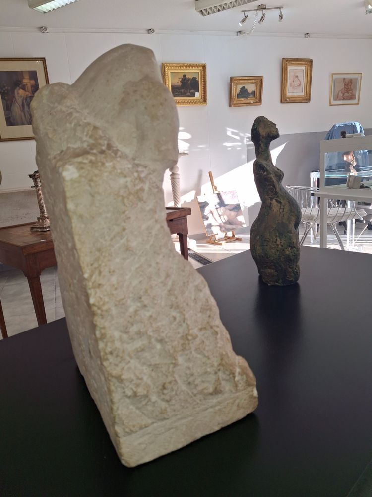 scultura busto in pietra firmata E.SERANE XIX secolo