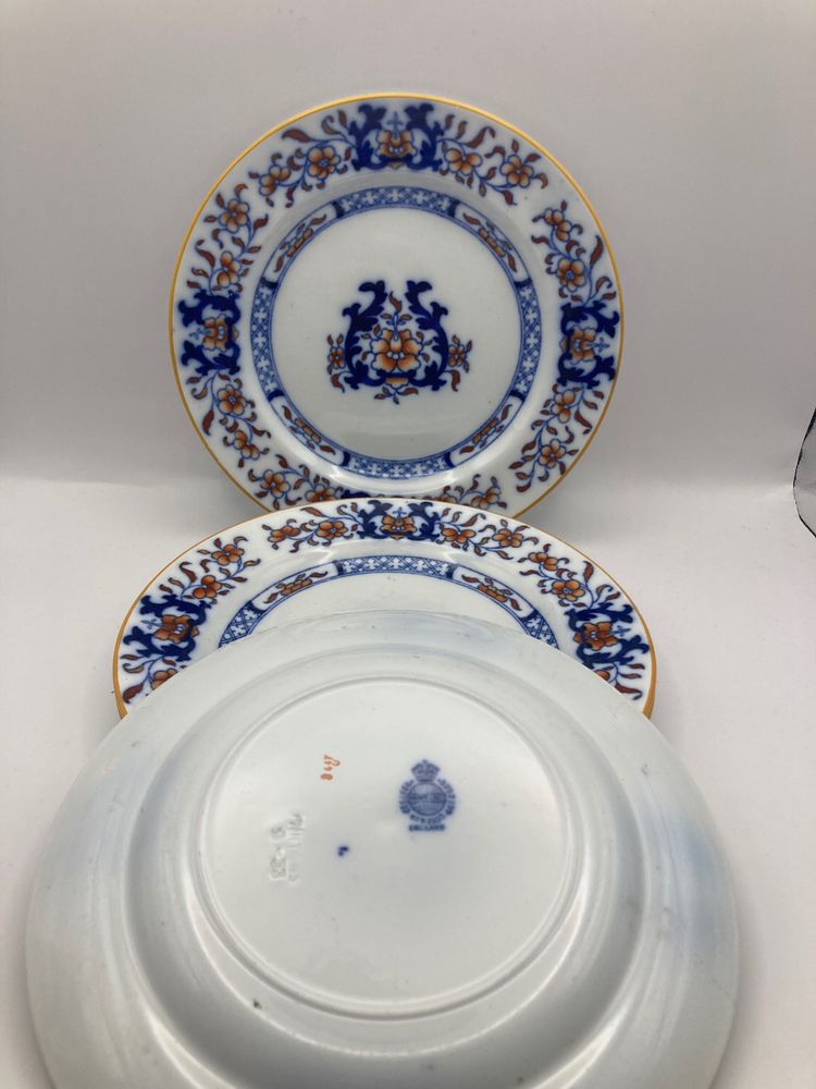 Minton plates