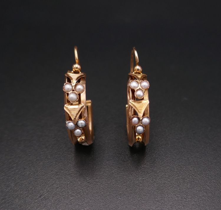 Orecchini creoli Napoleone III, perle pregiate, oro rosa 18 carati.