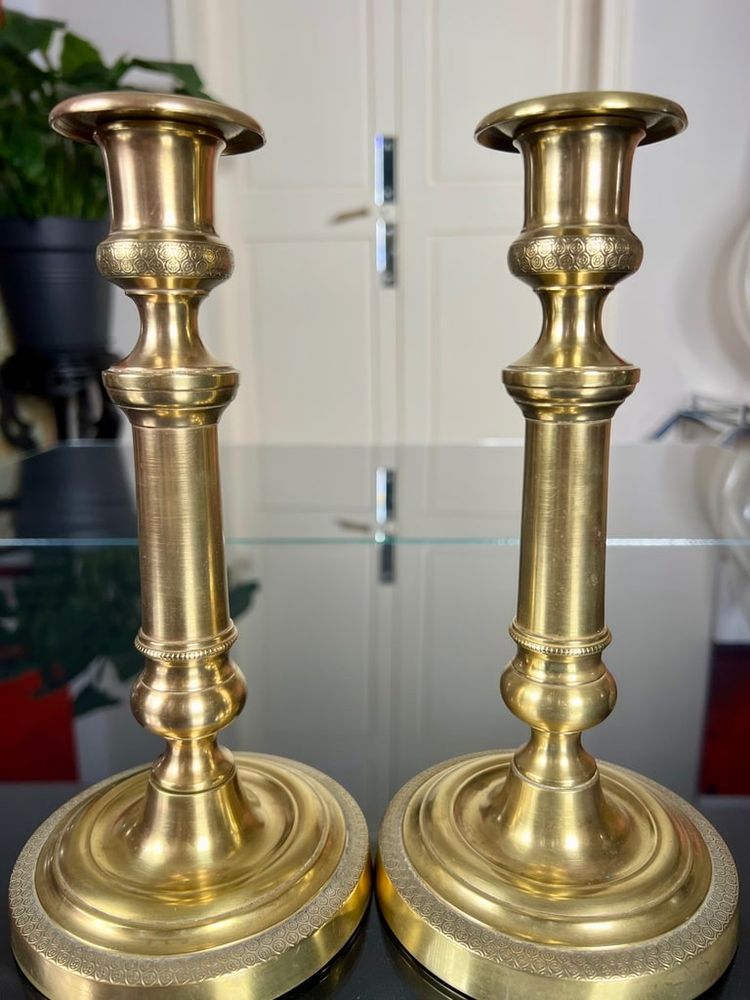 Coppia di portacandele in bronzo - XIX secolo