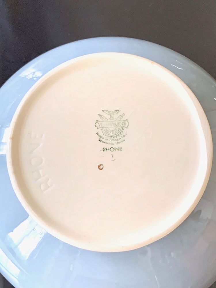 Porcelain Soup Tureen Decorated with Fine Gold - Villeroy & Boch - Art Déco