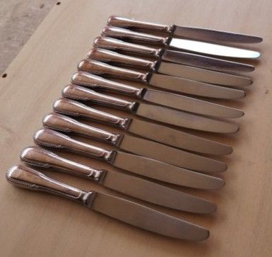 24 couteaux en métal argenté ERCUIS modèle Perles