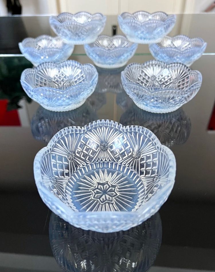Dessertset Schalen aus Opalglas - Art Deco