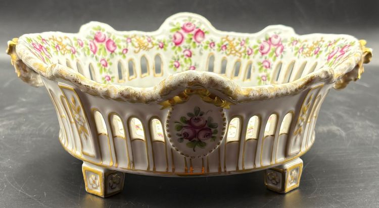 PORCELAIN PLANTER