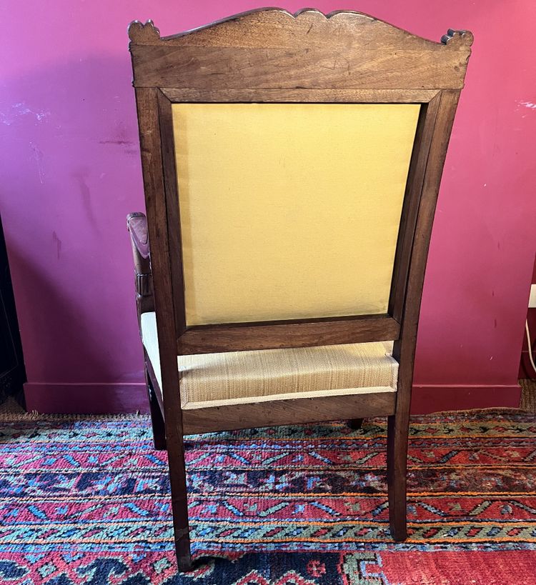 Paire de fauteuils en acajou, époque Charles X